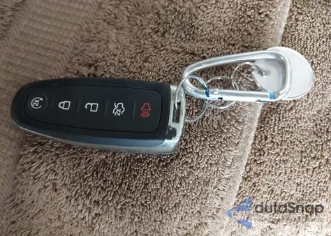 2019 Ford Escape Sel z USA, uszkodzony, nr VIN 1FMCU9HD1KUB25075